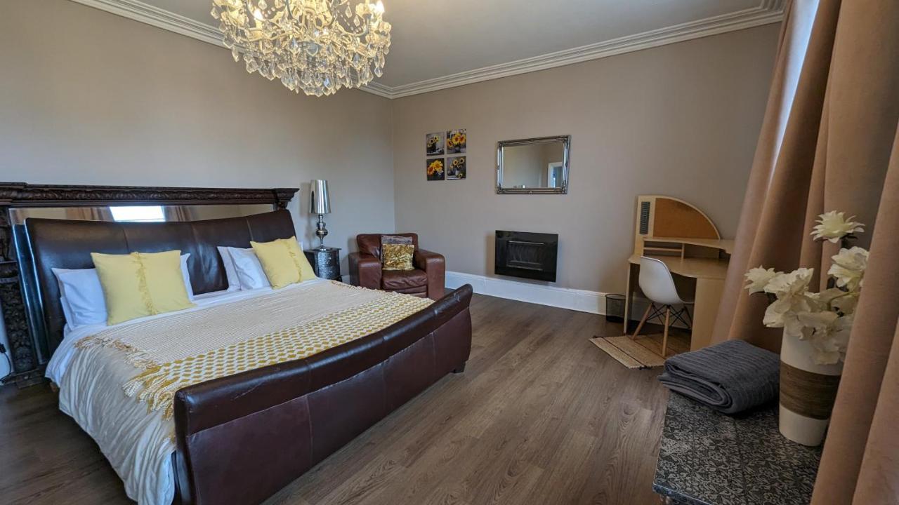 Apartment Cotswold Vip Regency
