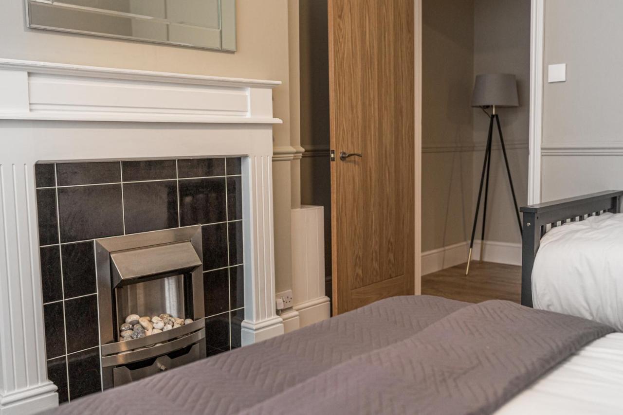 Apartment Comfortable 5-bedroom House In Cheltenham