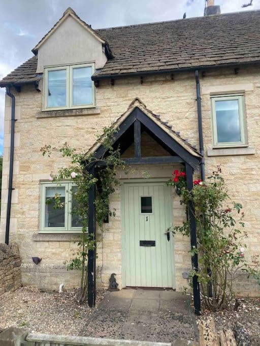 Holiday home Cotswold *