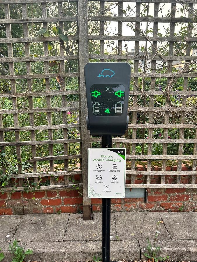 The Grove King Bed Wi-fi Ev Charger Apartment *