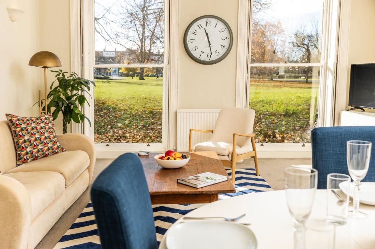 24 Montpellier Road Apartment *