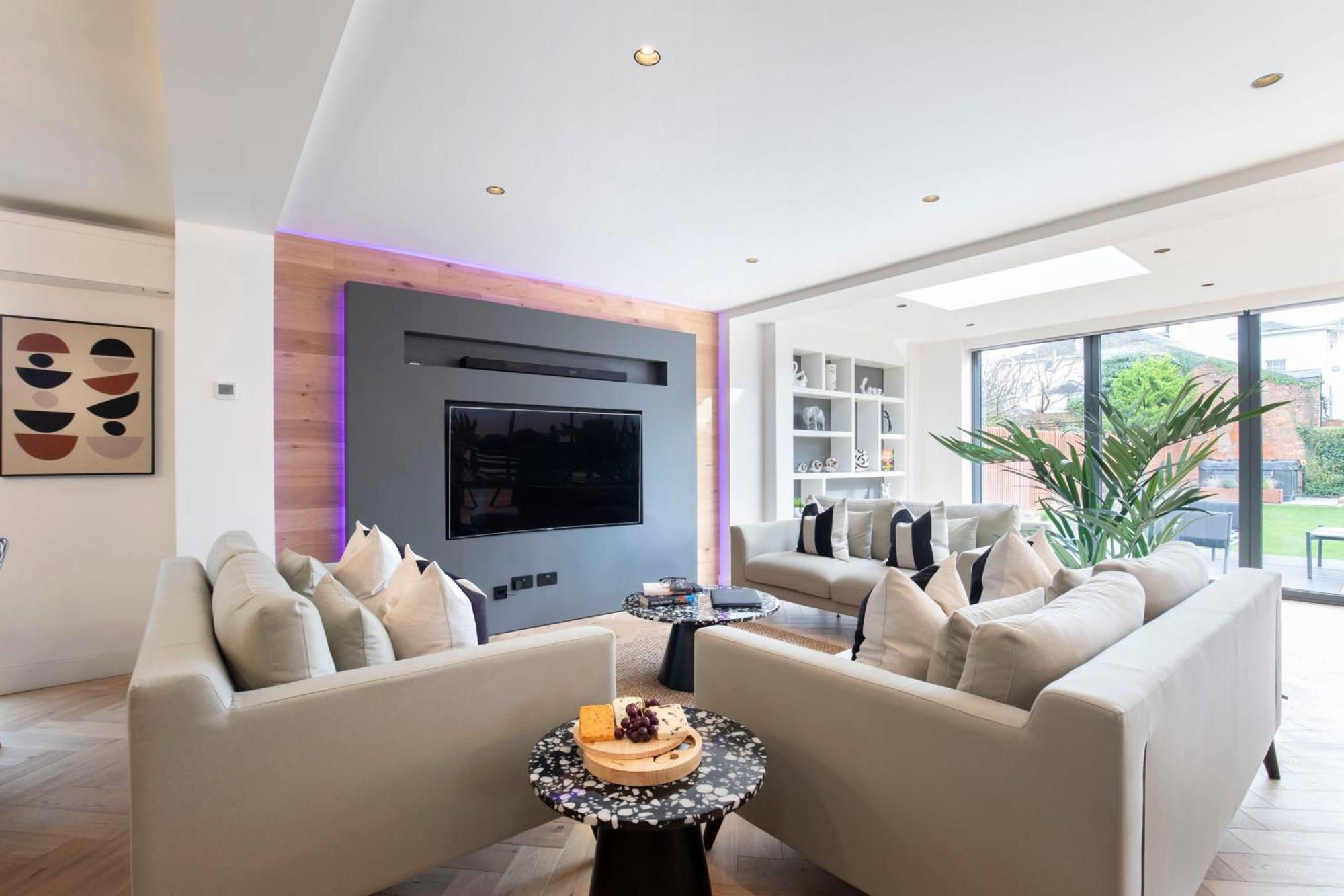 Apartment Elliot Oliver - Luxurious 6 Bedroom With Hot Tub & Log Burner Cheltenham