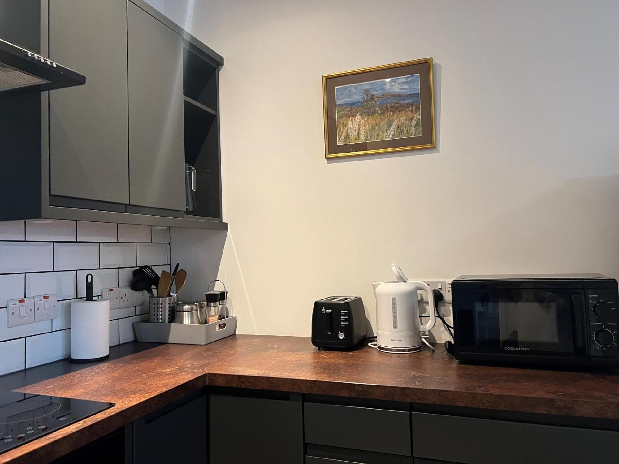 Immaculate 2-bed Town Centre Cheltenham