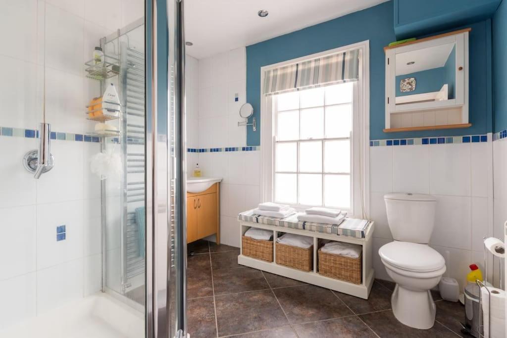 Villa Four Bedroom Townhouse In Famous Suffolks Area