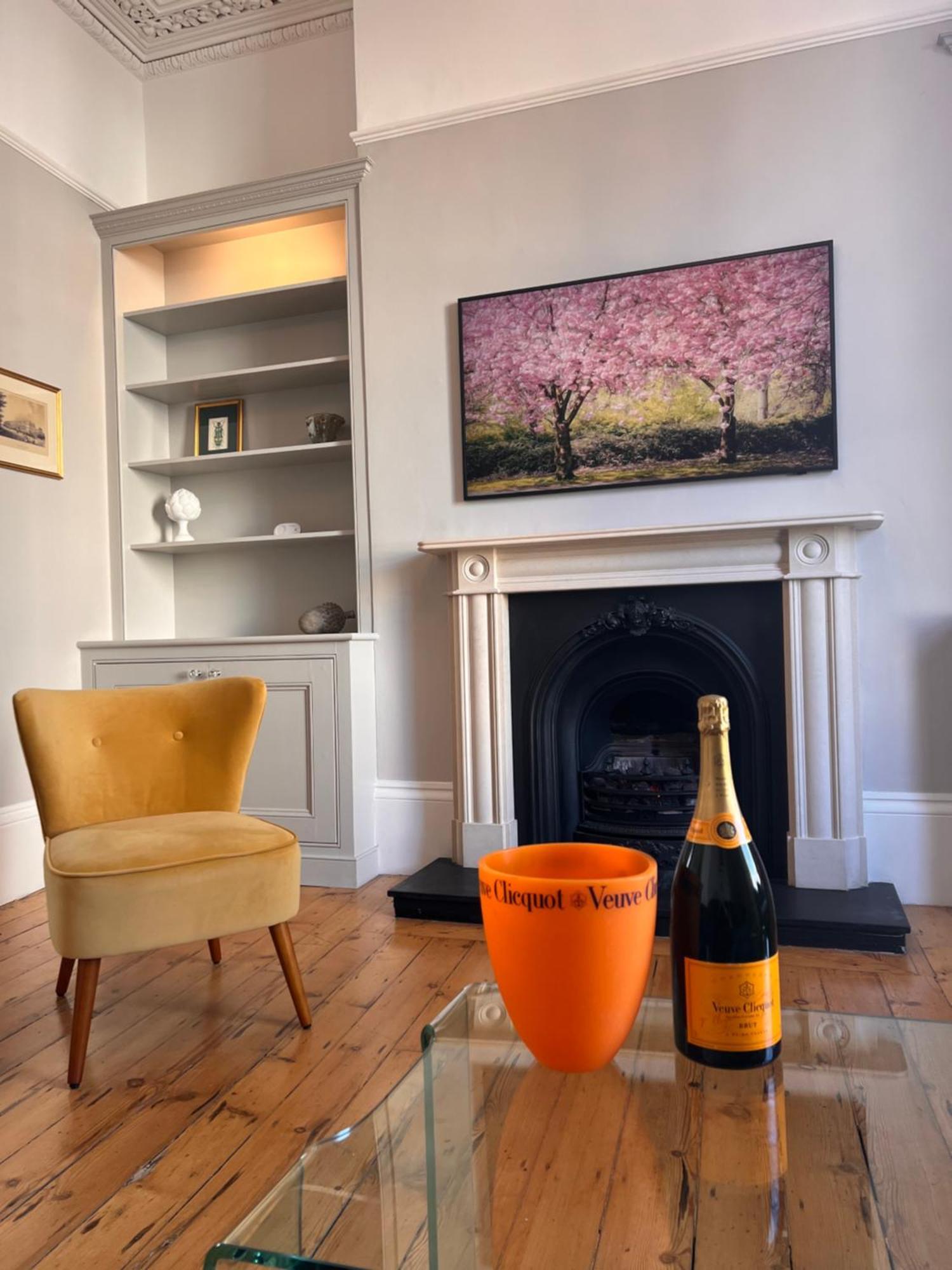 No2 Clarence Grade Ii Regency Townhouse Short Walk To Racecourse And Town Centre Holiday home *