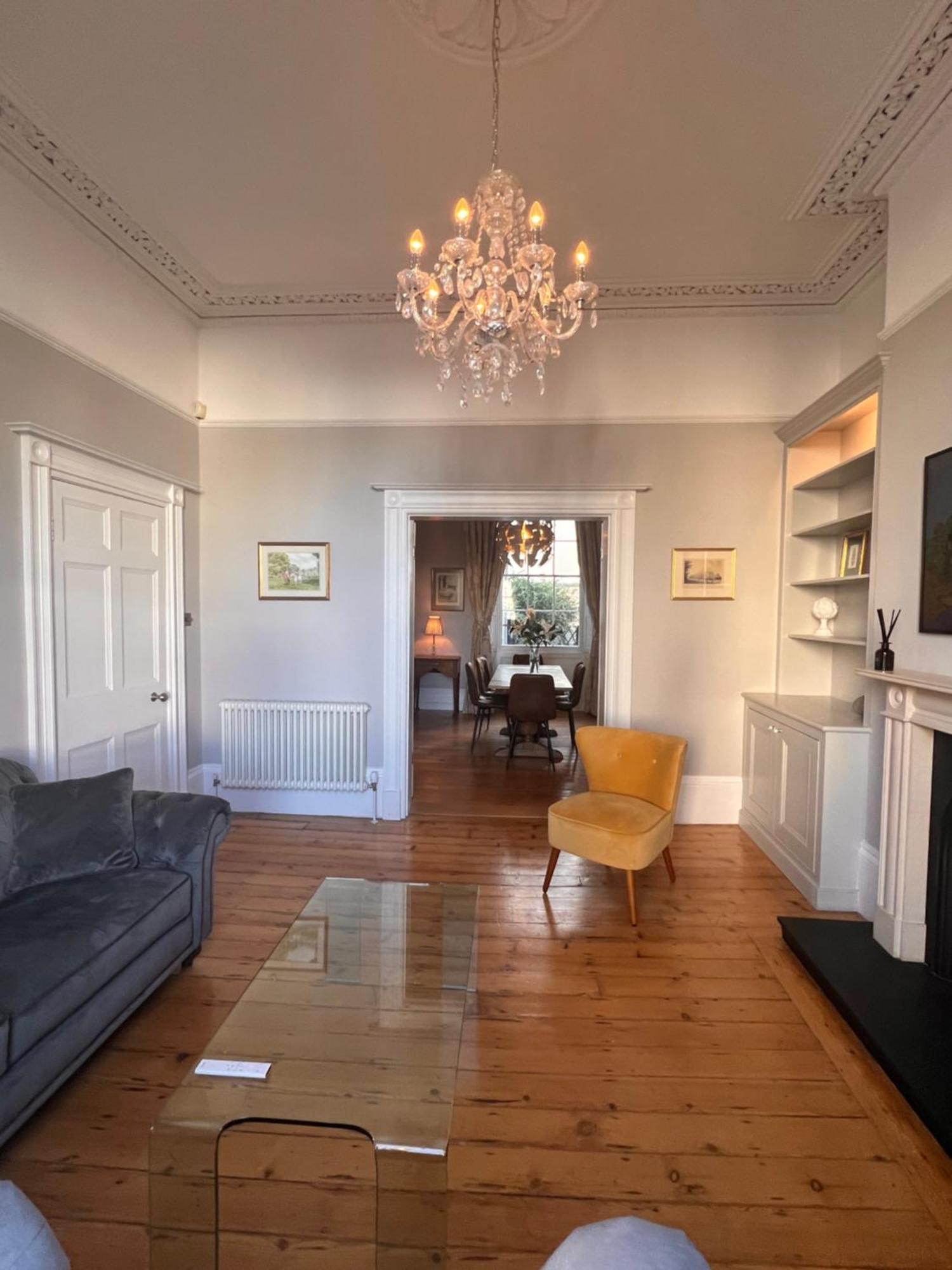 No2 Clarence Grade Ii Regency Townhouse Short Walk To Racecourse And Town Centre *