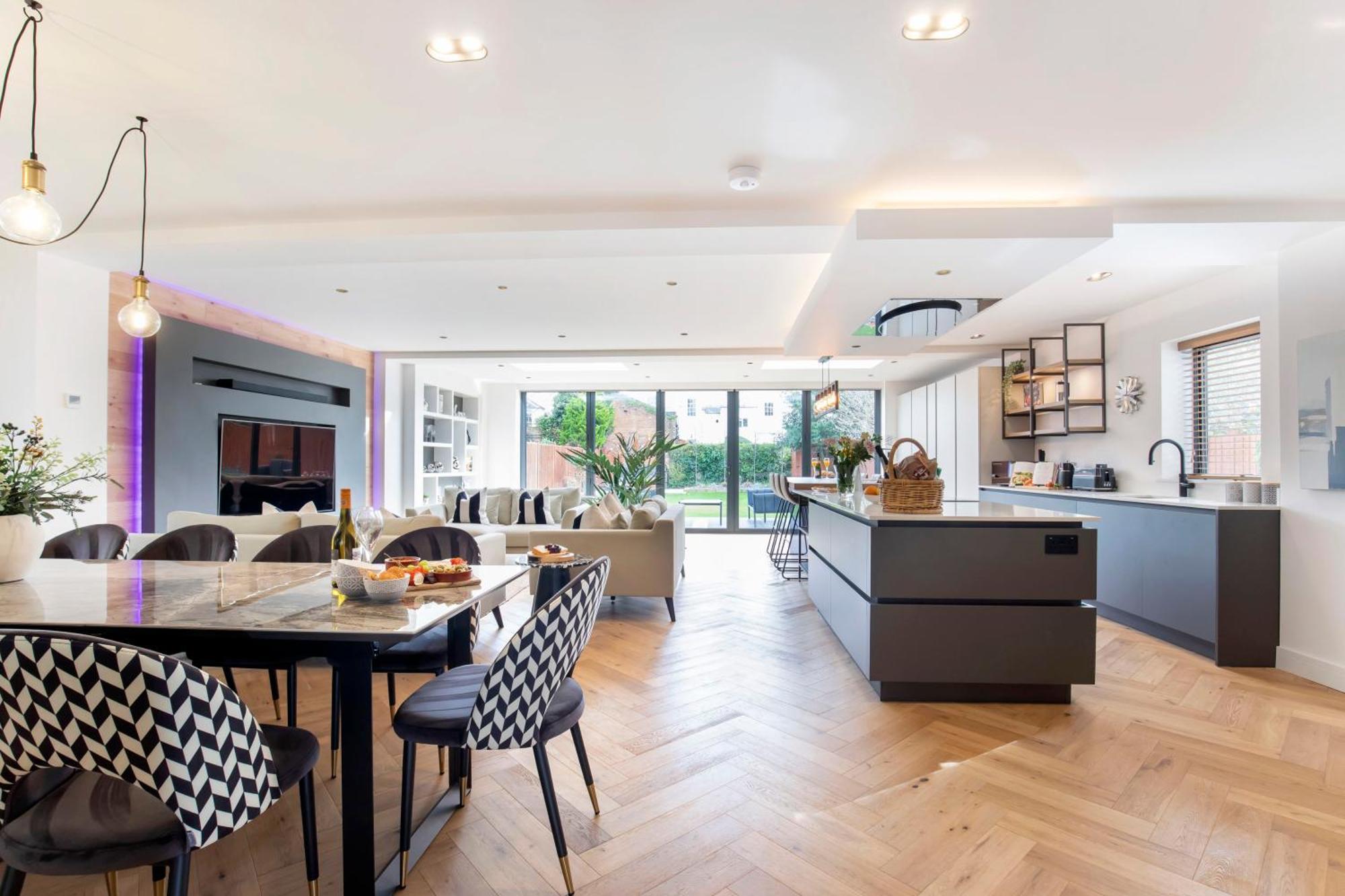 Apartment Elliot Oliver - Luxurious 6 Bedroom With Hot Tub & Log Burner Cheltenham