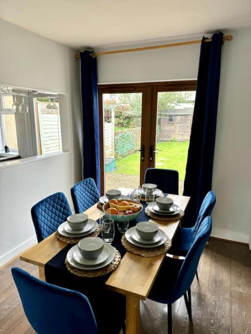 2-bedroom House In Town Centre Cheltenham