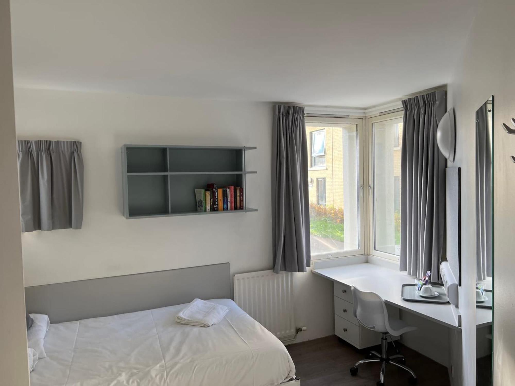 Cosy Private Ensuites And In The Heart Of Cheltenham