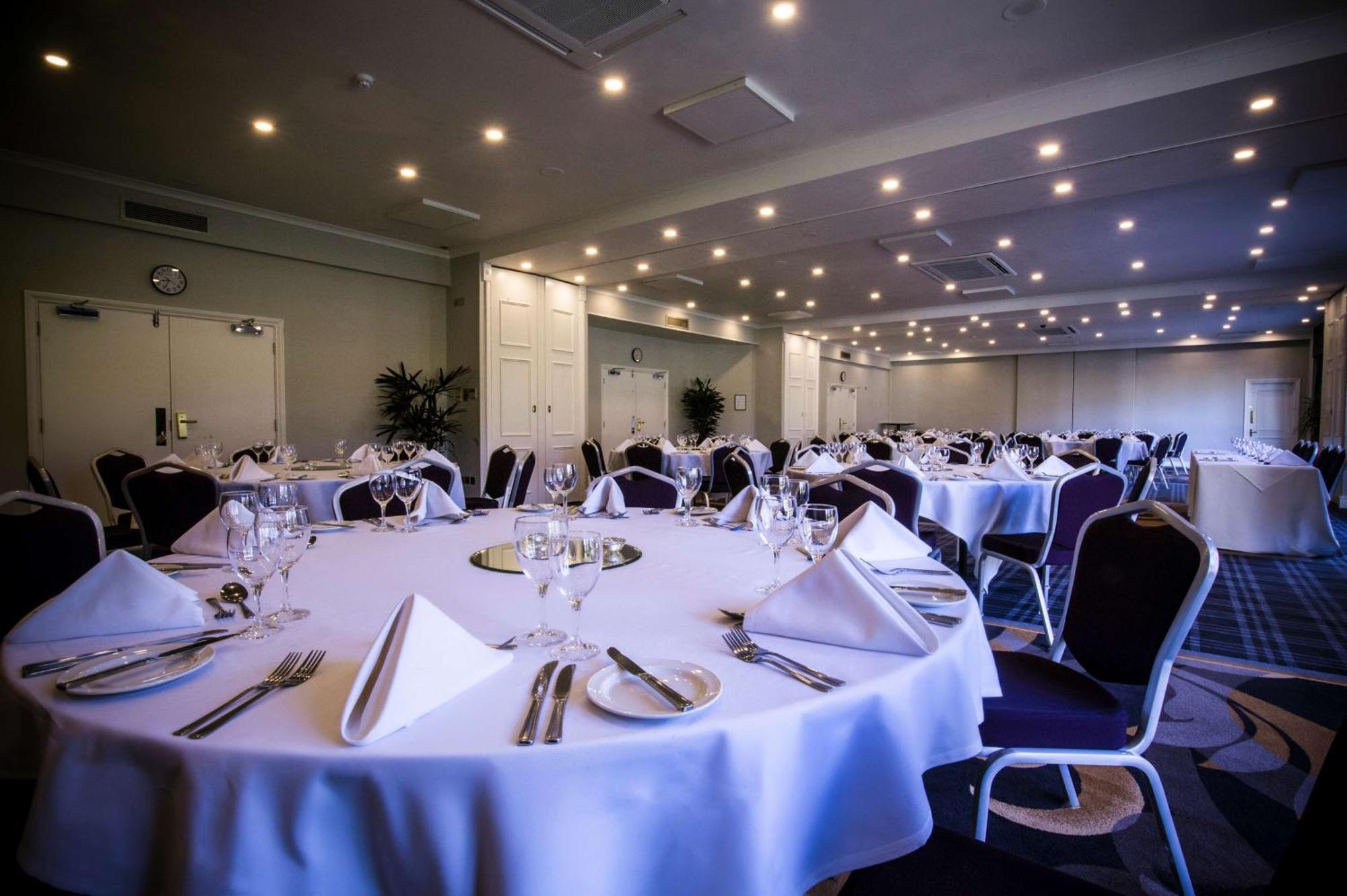 Hotel Doubletree By Hilton Cheltenham-cotswolds Cheltenham