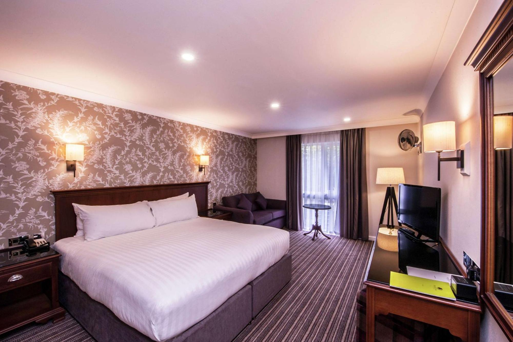 Hotel Doubletree By Hilton Cheltenham-cotswolds 4*