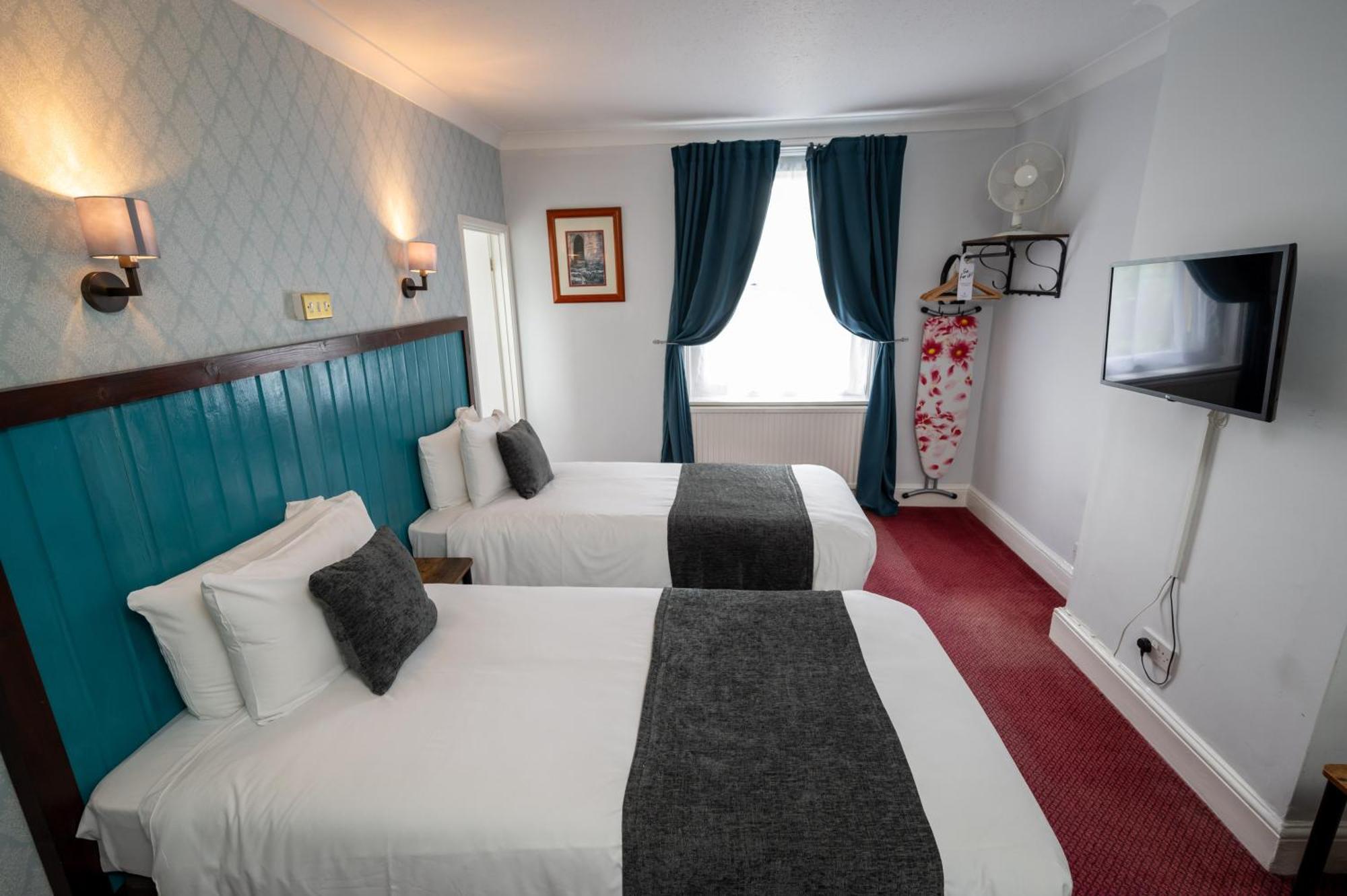 Hotel Rising Sun By Greene King 3*