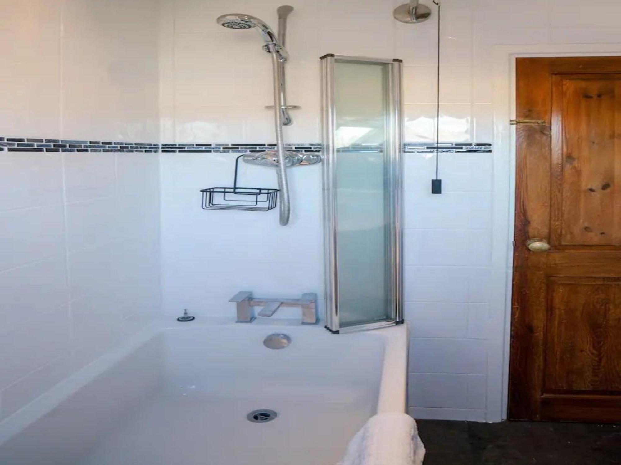 Pass The Keys Converted 17th Century Barn With Garden Parking Holiday home Cheltenham