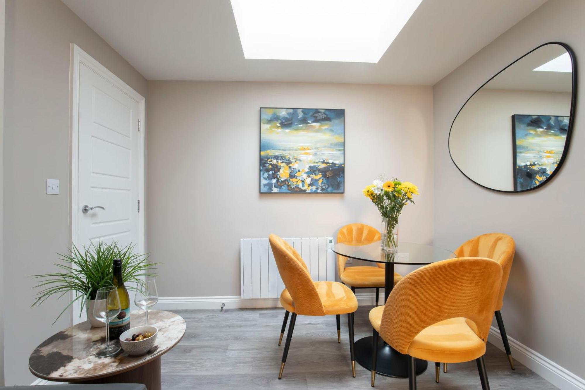 Apartment Elliot Oliver - Modern 2 Bedroom Town Centre