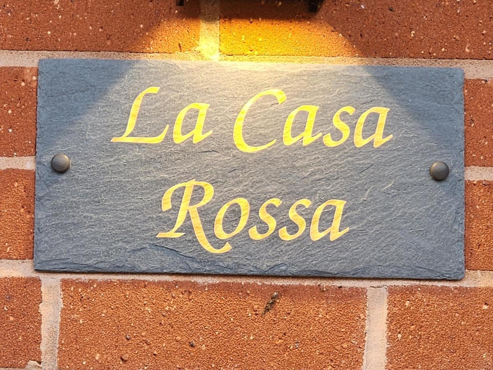 La Casa Rosa - Free Parking Close To Racecourse Guest house Cheltenham