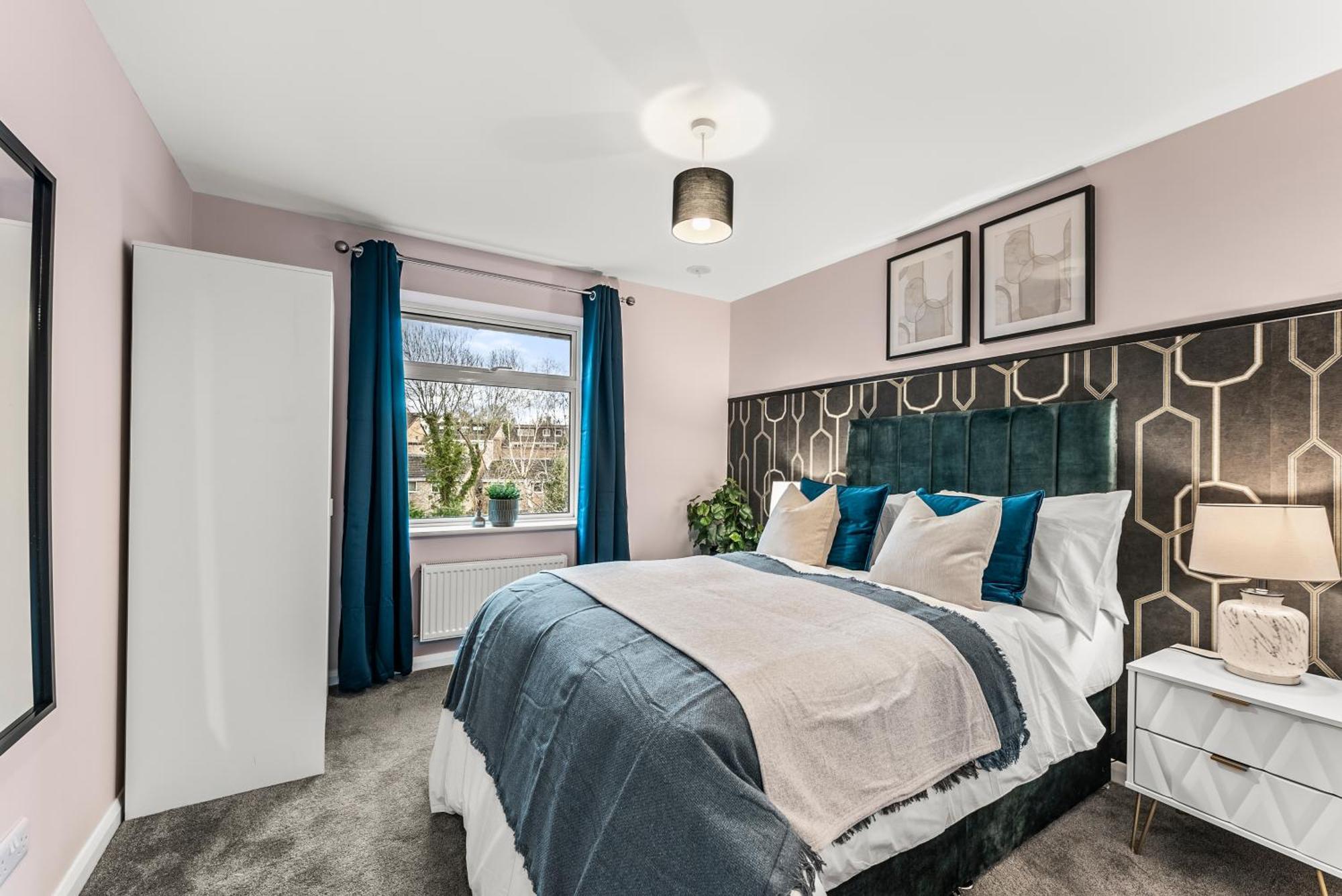 Elegant Retreat In Cheltenham - Garden & Parking Included * Cheltenham