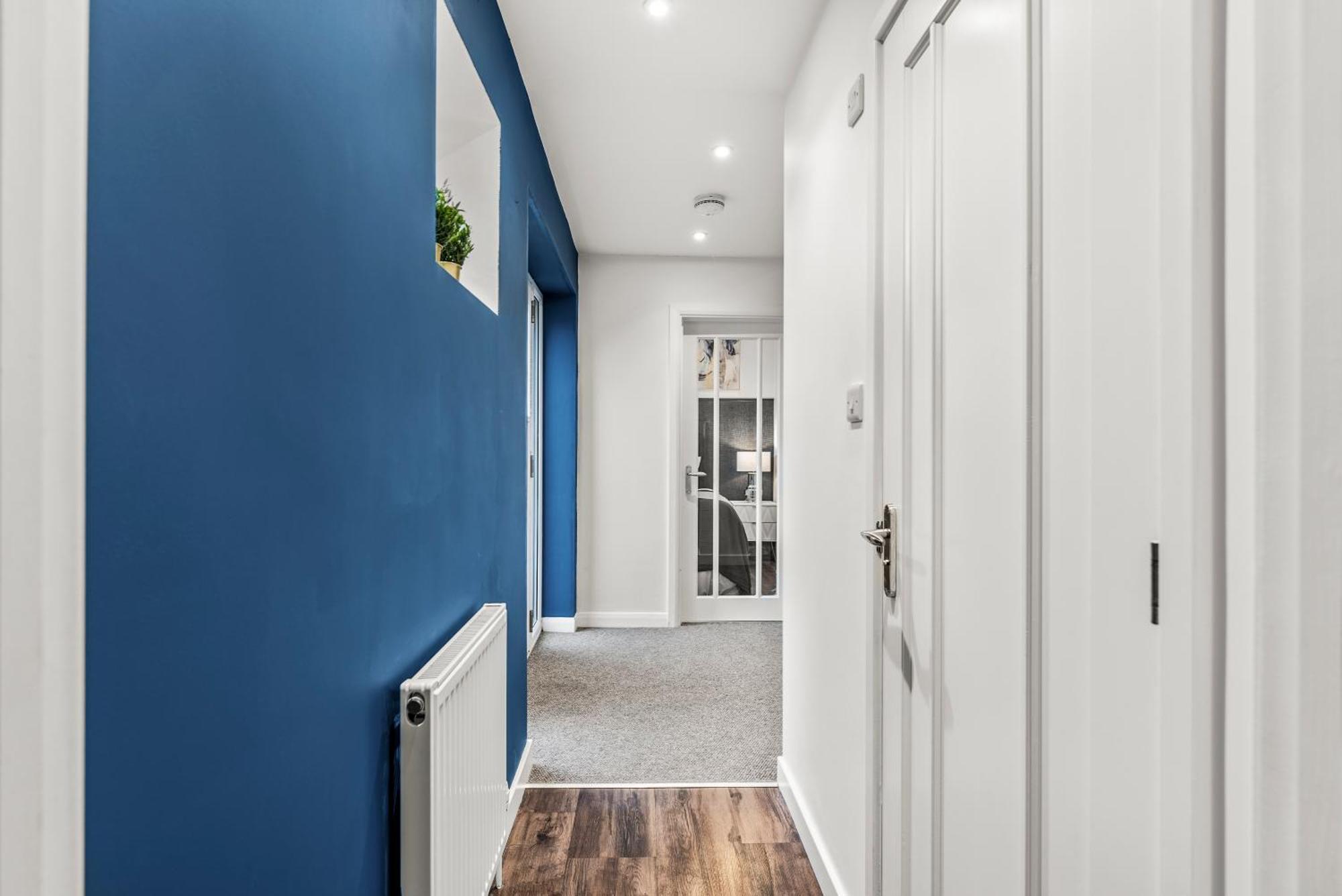Holiday home Elegant Retreat In Cheltenham - Garden & Parking Included