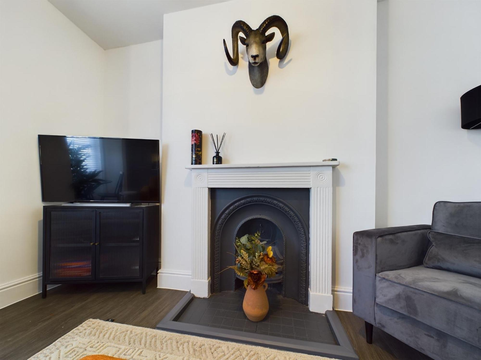 Apartamento Sunningend Super King Bed Wifi Ev Parking *