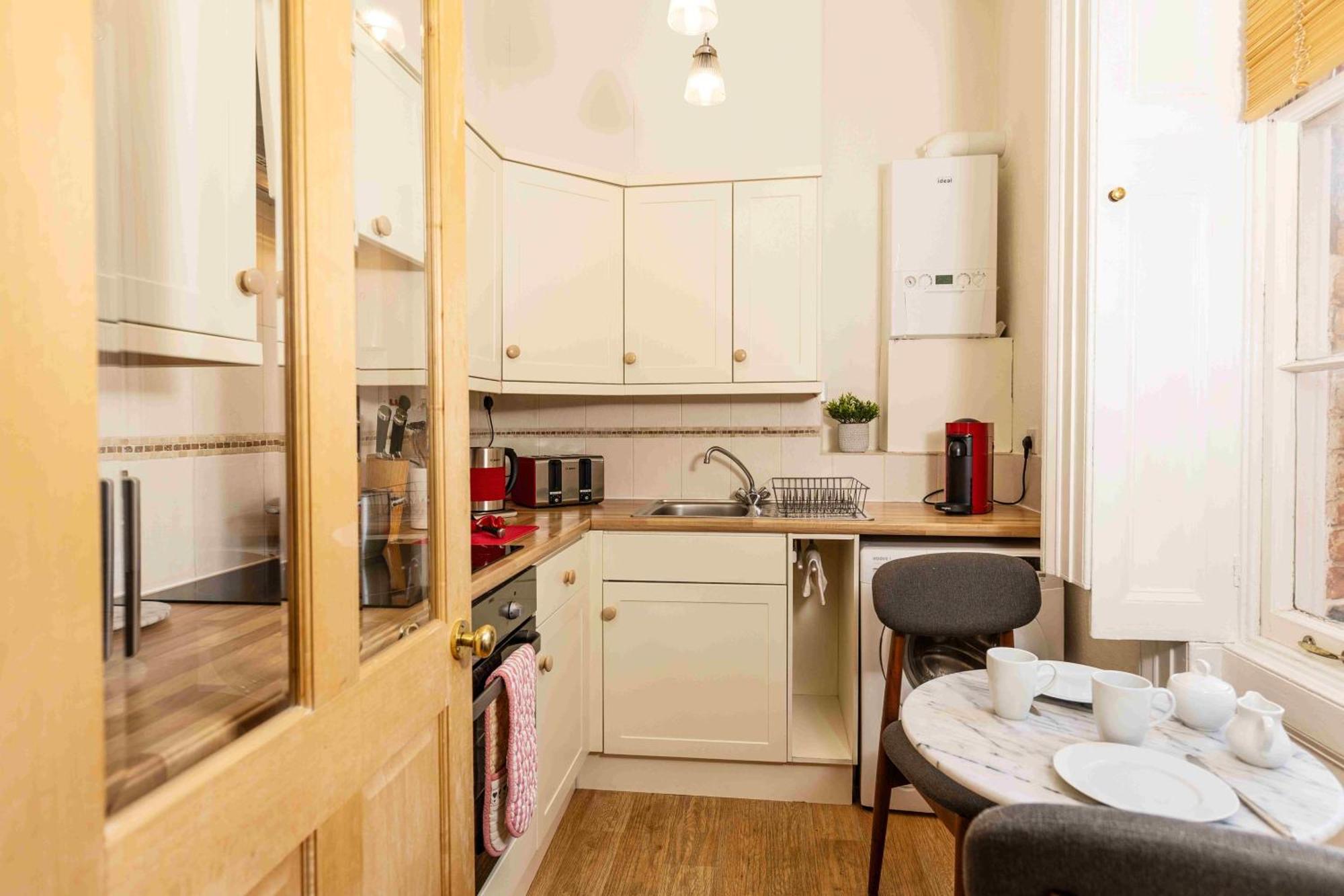 Luxury - 18 Lansdown Crescent Cheltenham