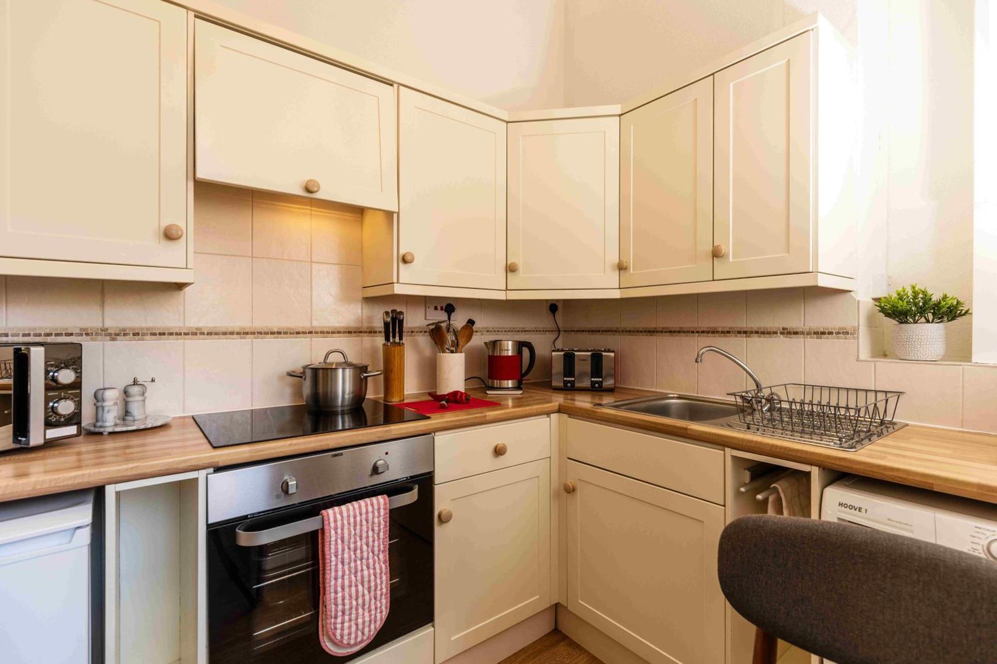 Luxury - 18 Lansdown Crescent