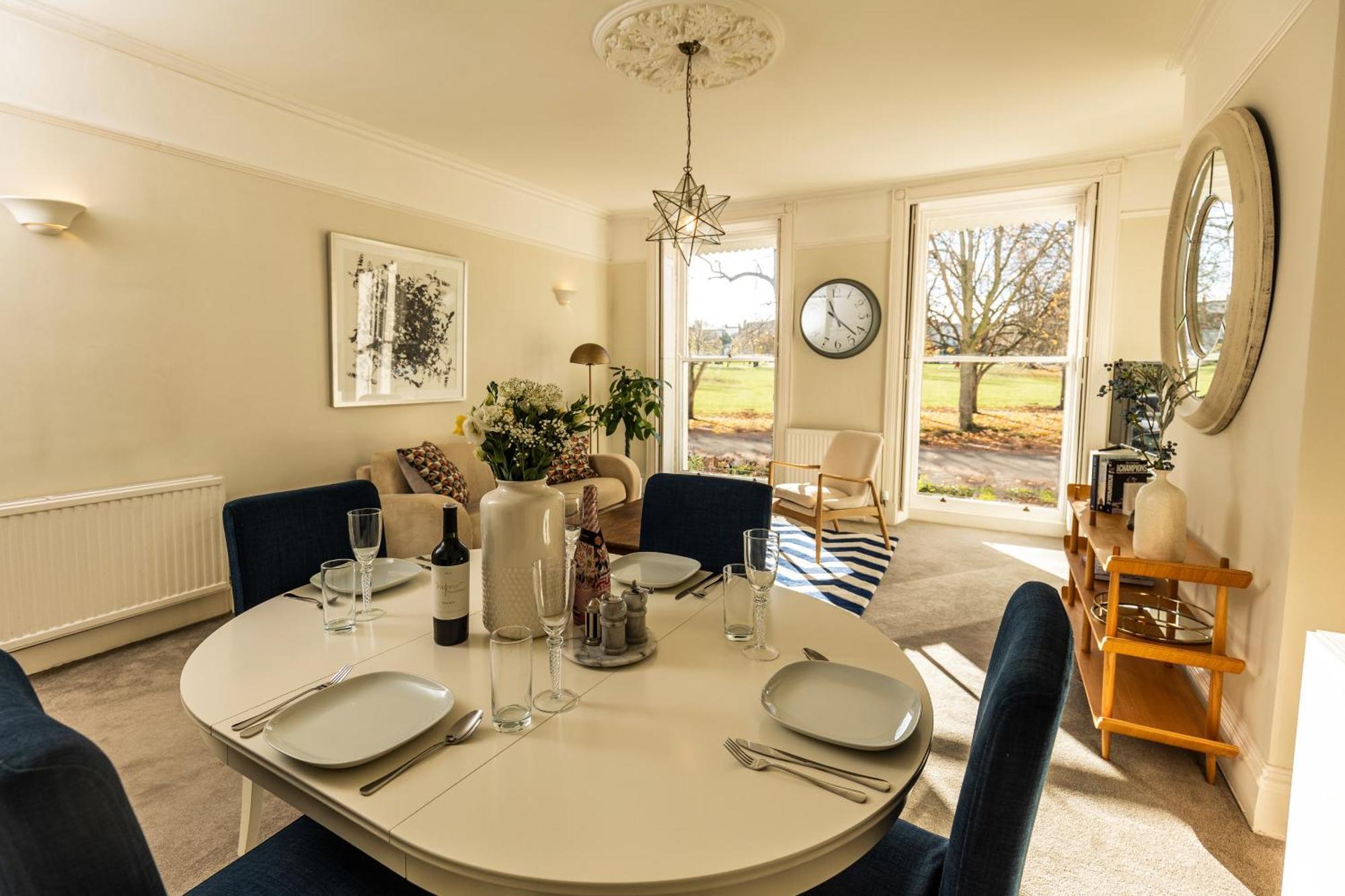 24 Montpellier Road Apartment Cheltenham