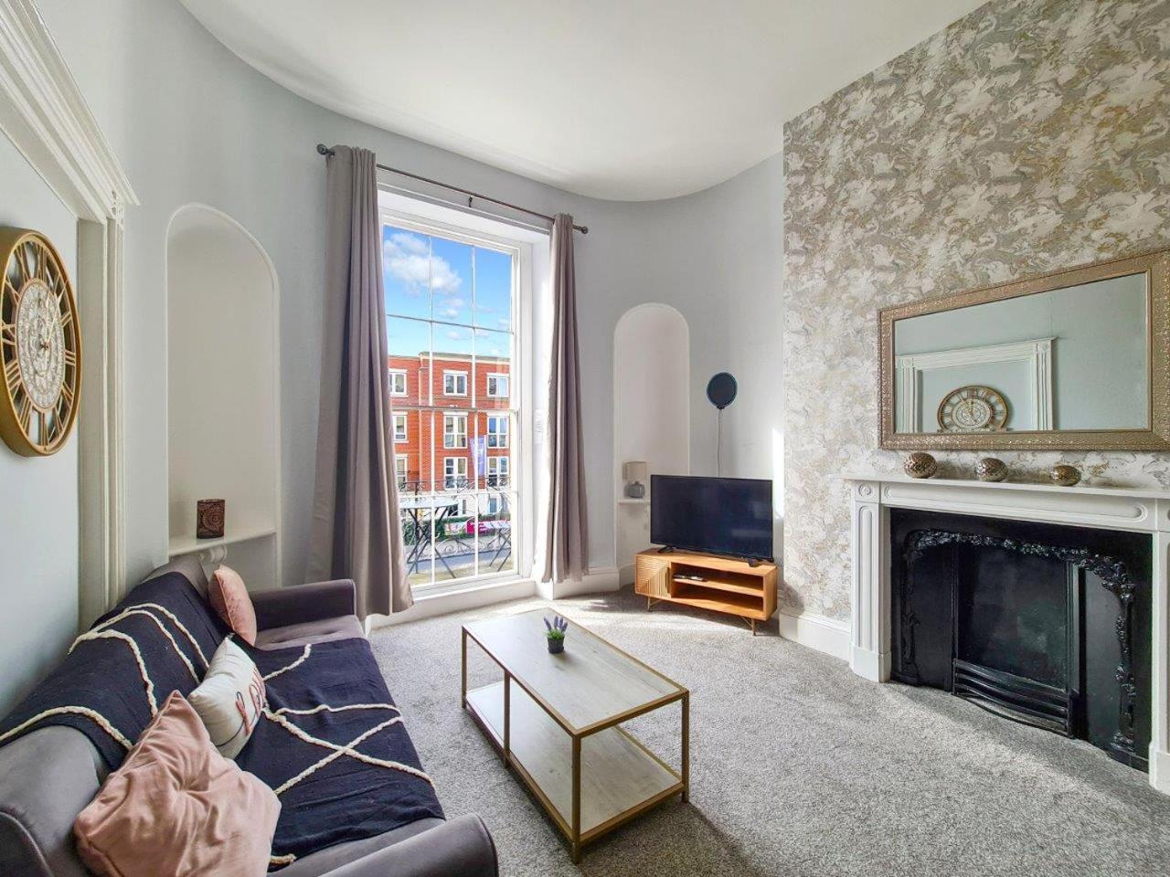 Margaret's Terrace By Fortuna Apartment
