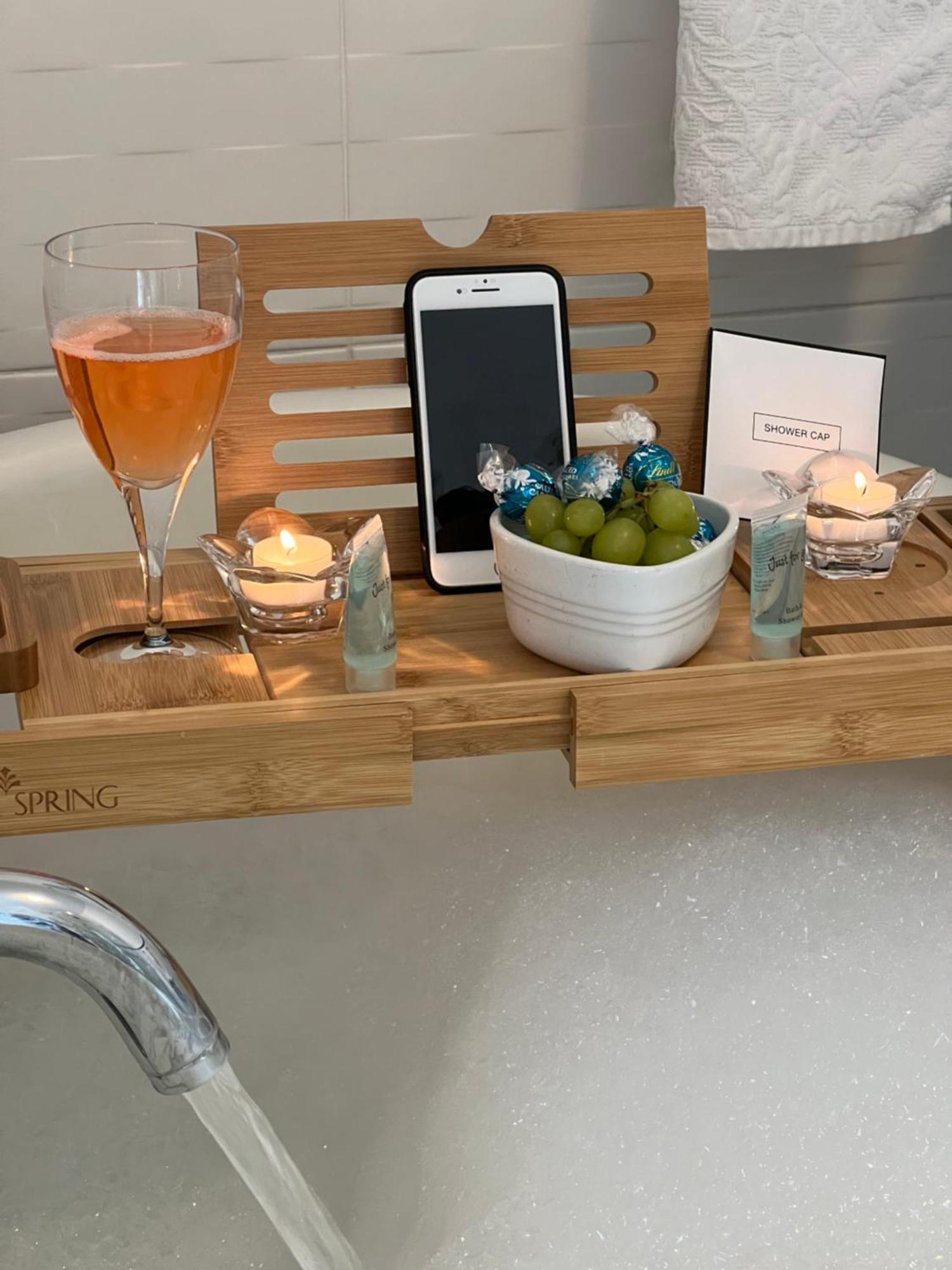 The Lily Pad - Townhouse, A Short Walk To Town Center And Racecourse Holiday home *