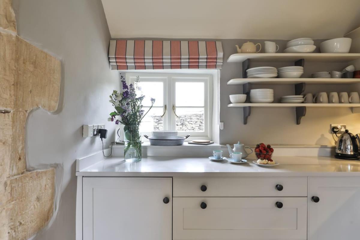 Jasmine Cottage, Upper Slaughter, Cotswolds *