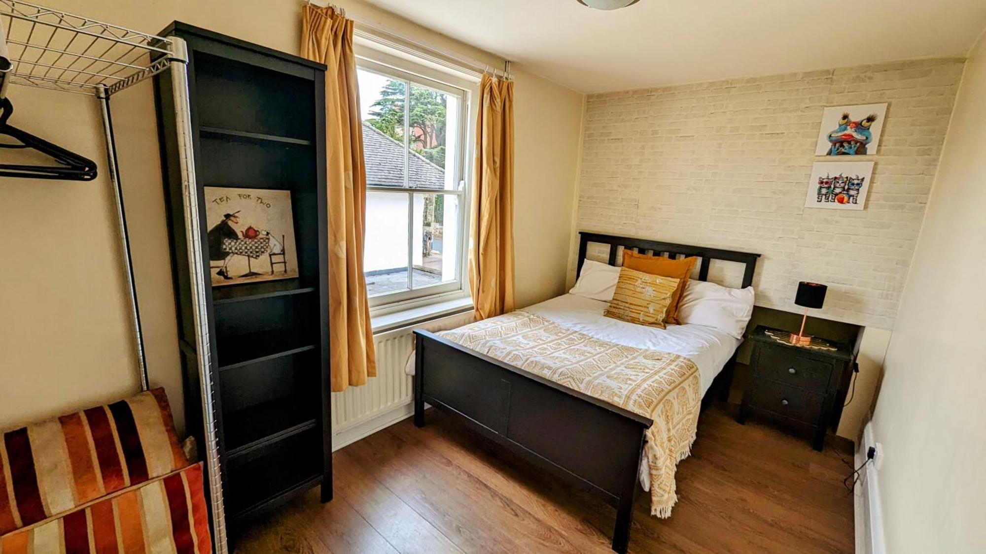 Apartment Cotswold Vip Regency