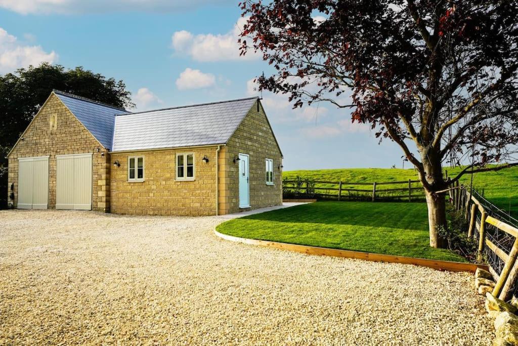Cosy Cotswold Annexe Apartment Cheltenham