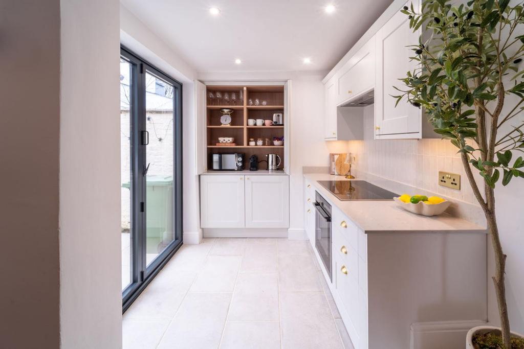 Holiday home Elegant 3 Bedroom In The Centre Of