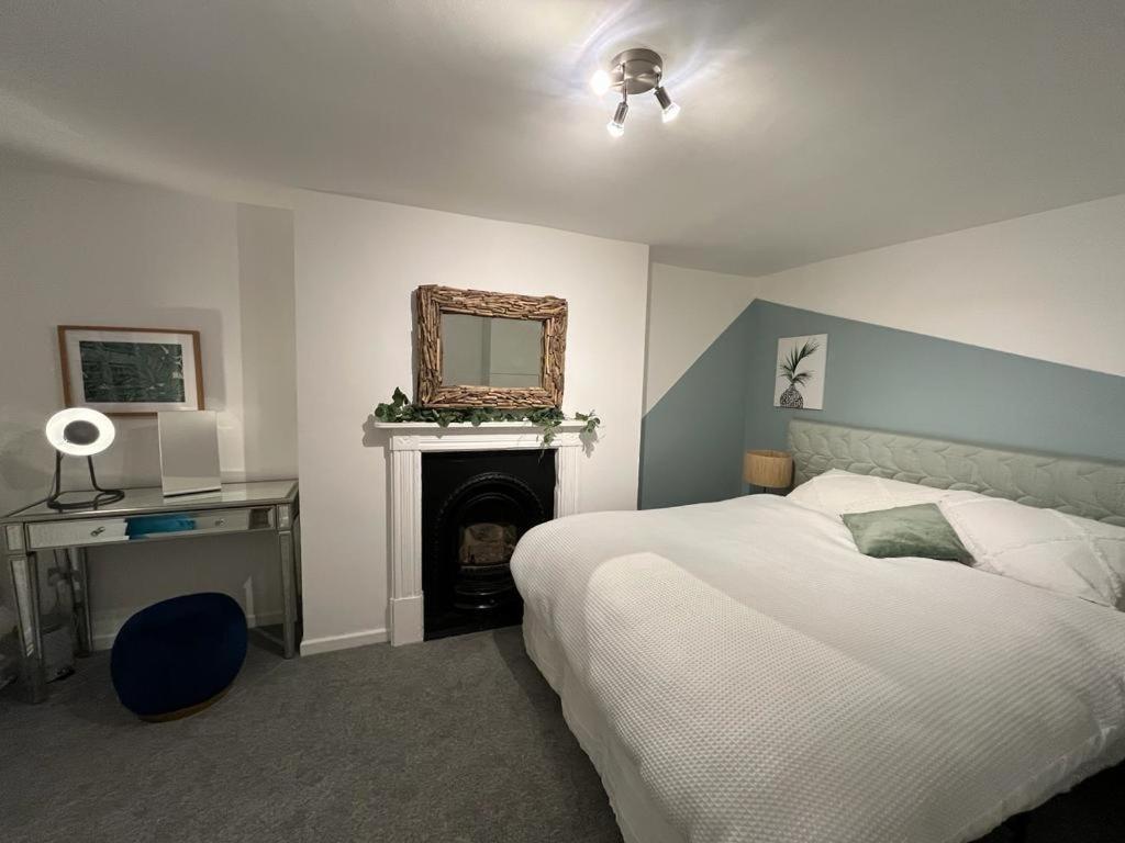 Apartment Town Centre With Hot Tub