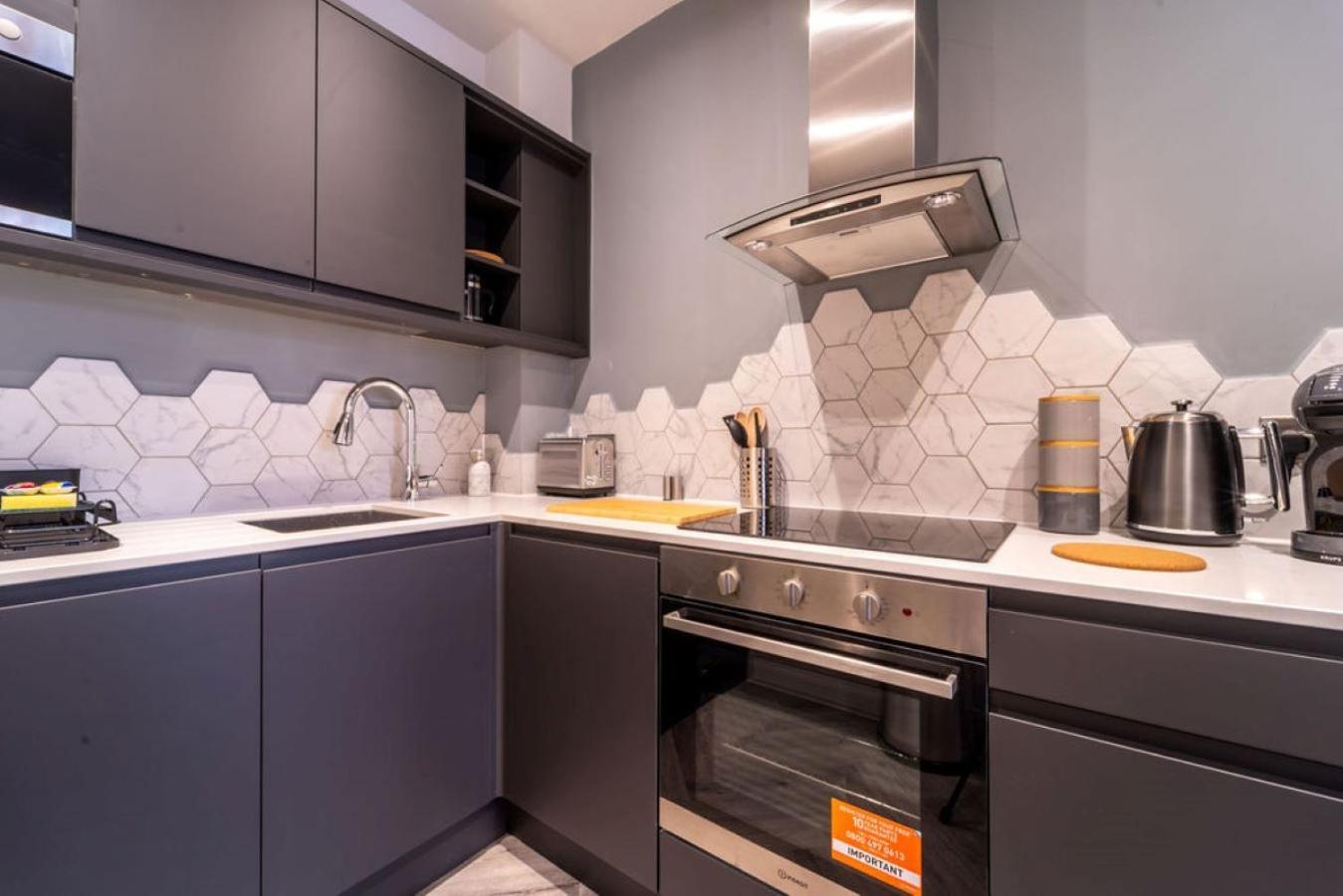 Buckingham Court Apartment