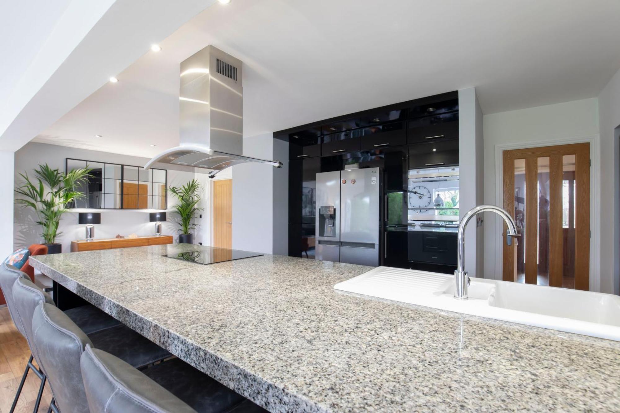 Stunning 3 Bed 2 Bath Detached Village *