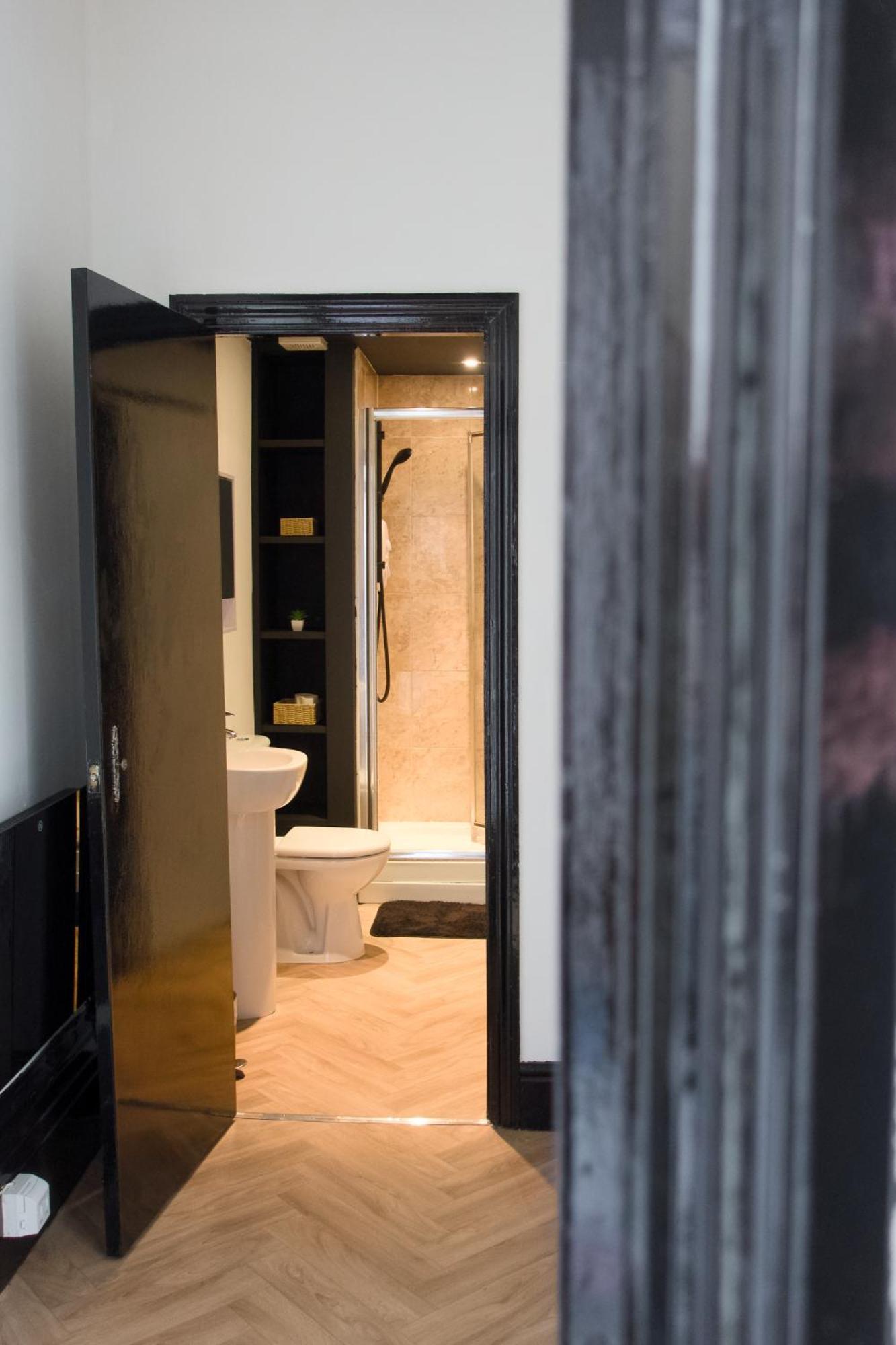 Apartment 1 Bedroom - The Onyx *