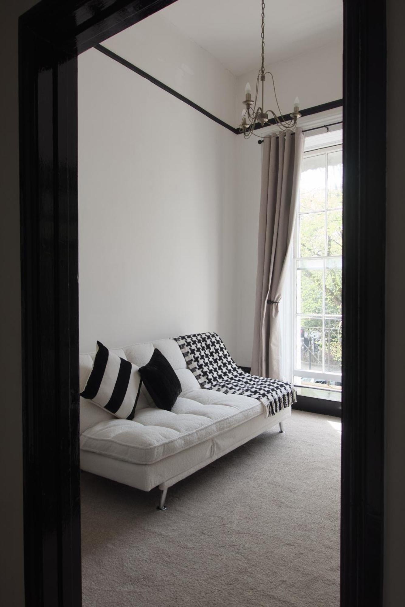 1 Bedroom - The Onyx