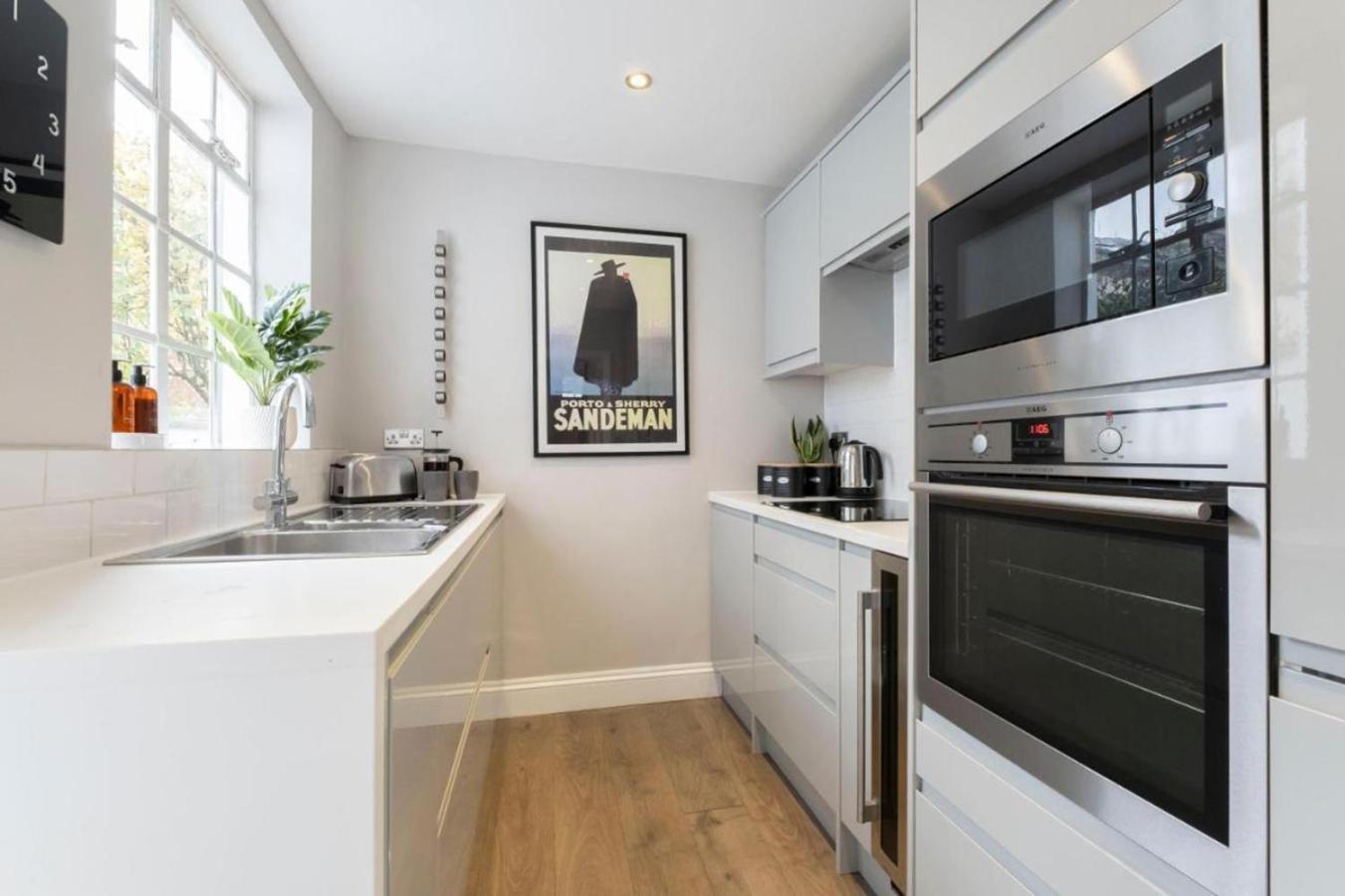 Stunning 4 Bedroom In Montpellier Guest house