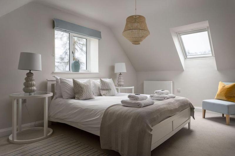 Stone Barn, Contemporary Barn Conversion *