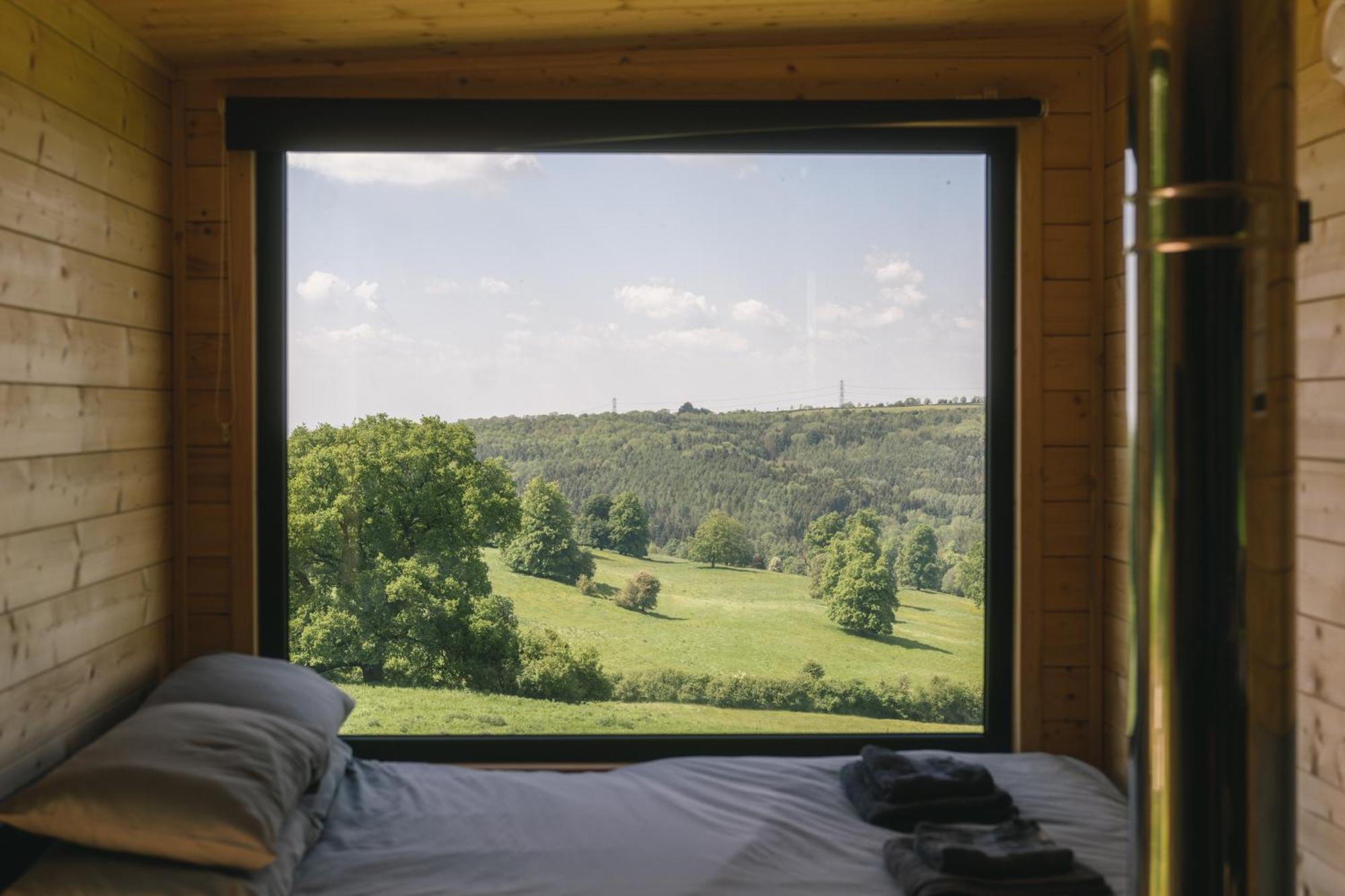 Offgrid Tiny W/ Spectacular View Of Cotswolds Cheltenham