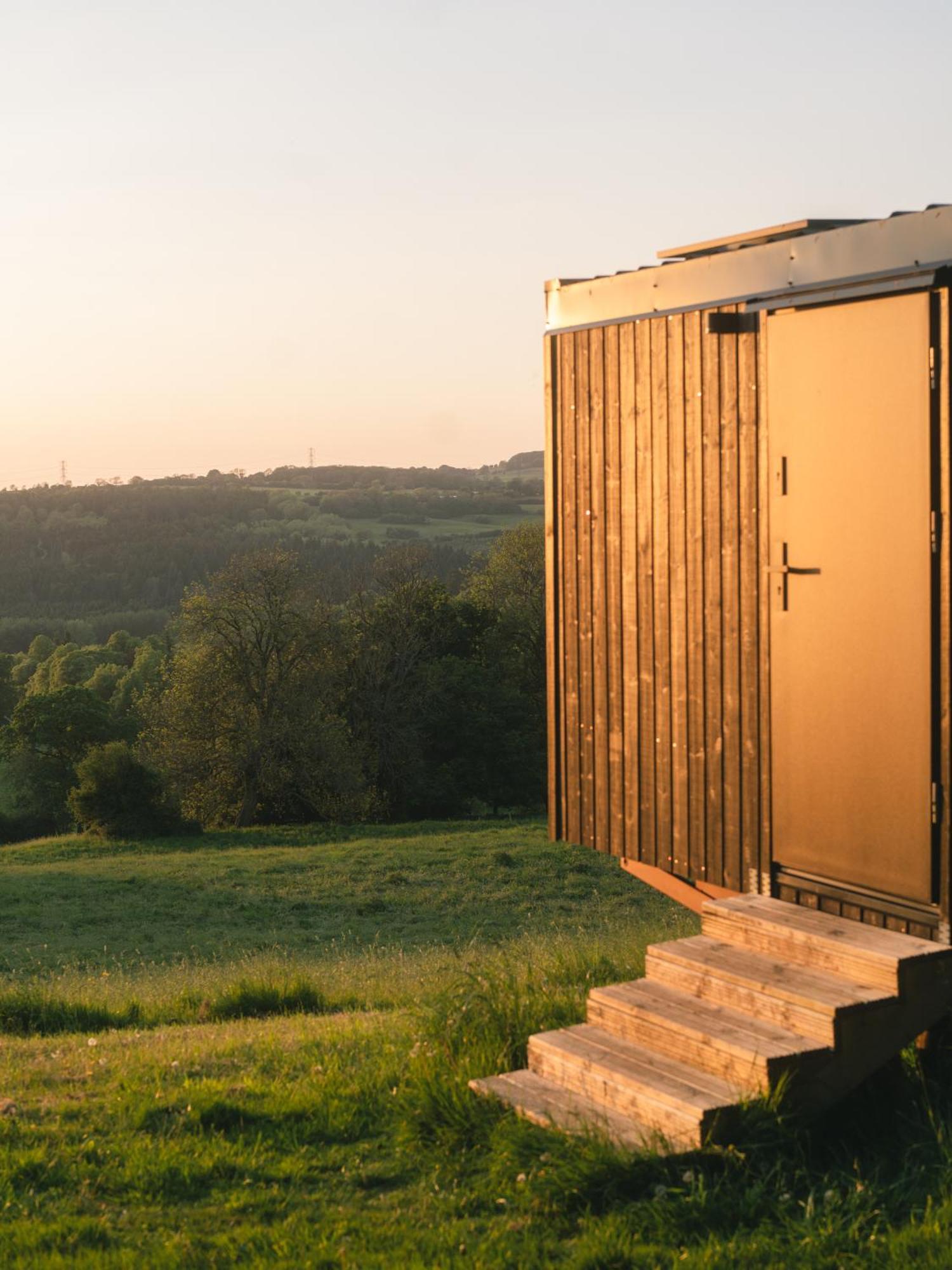 Offgrid Tiny W/ Spectacular View Of Cotswolds