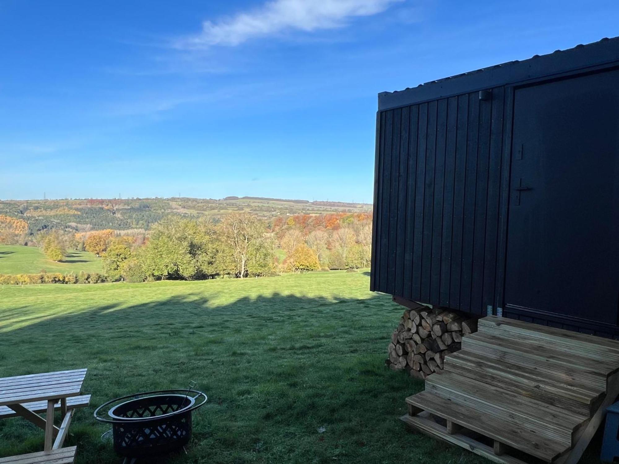 Offgrid Tiny W/ Spectacular View Of Cotswolds Holiday home