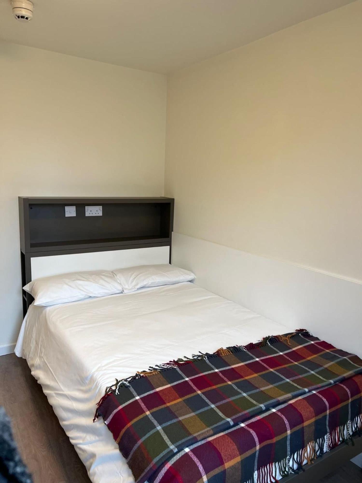 Cosy Private Ensuites And In The Heart Of Apartment