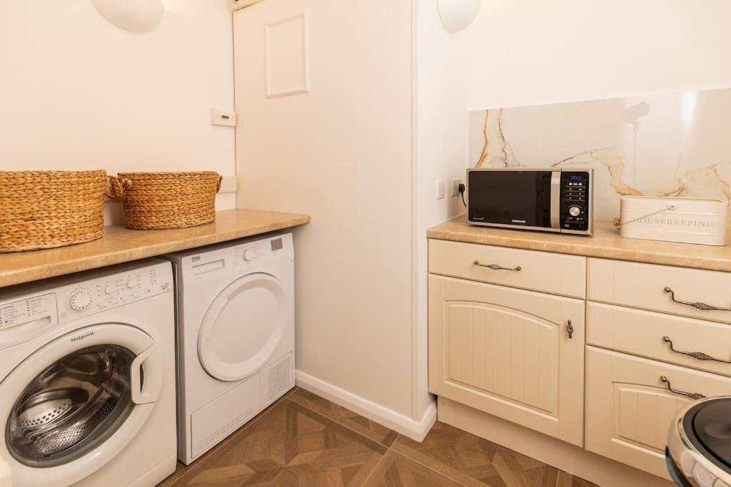 Apartment Pittville - By Luxury Cheltenham