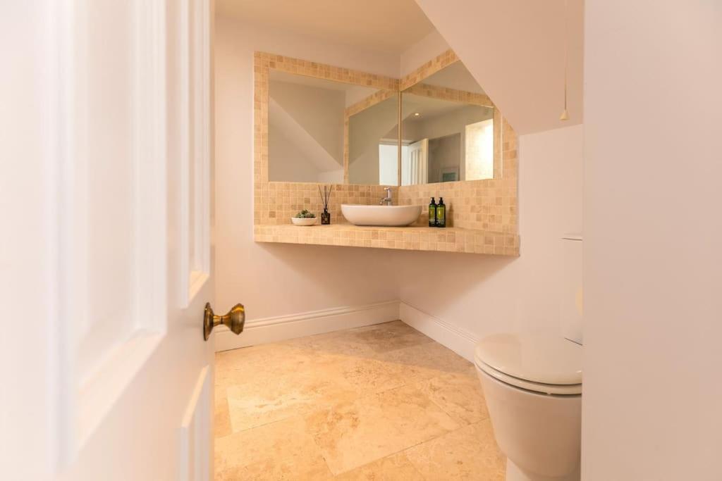Apartment Pittville - By Luxury *