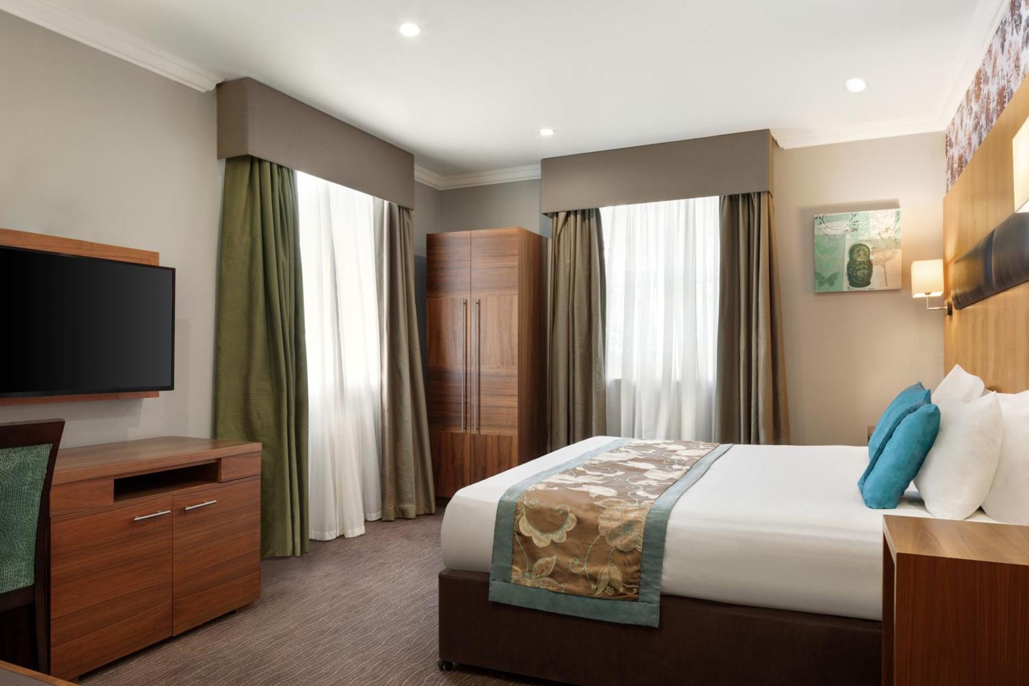 Hotel Ramada By Wyndham Cheltenham