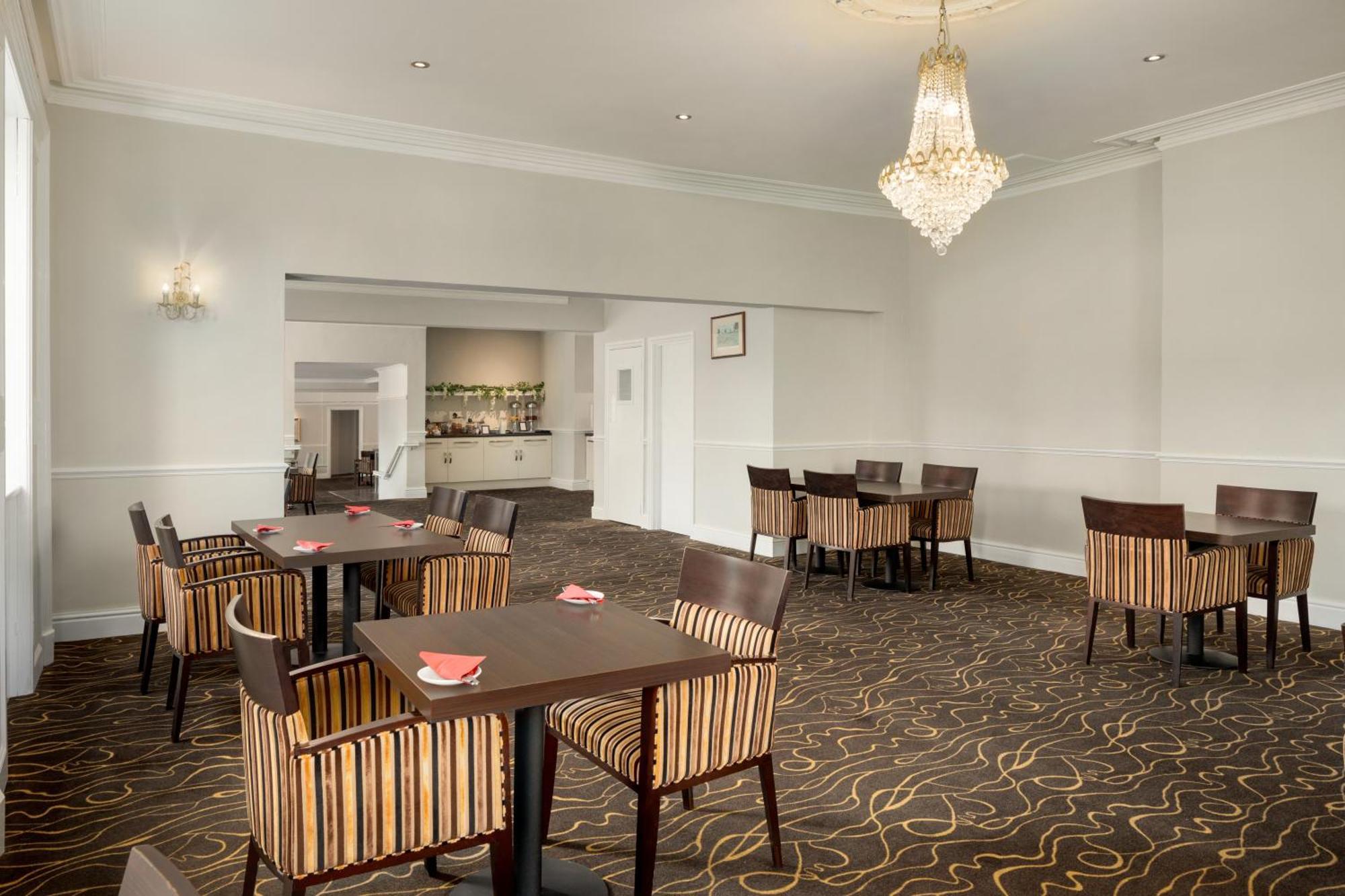 Ramada By Wyndham Cheltenham