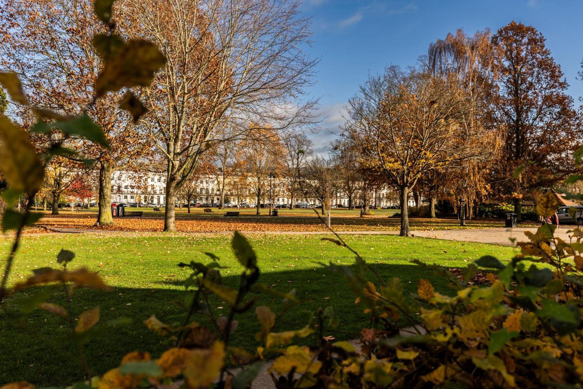 20 Montpellier - By Luxury Apartment Cheltenham