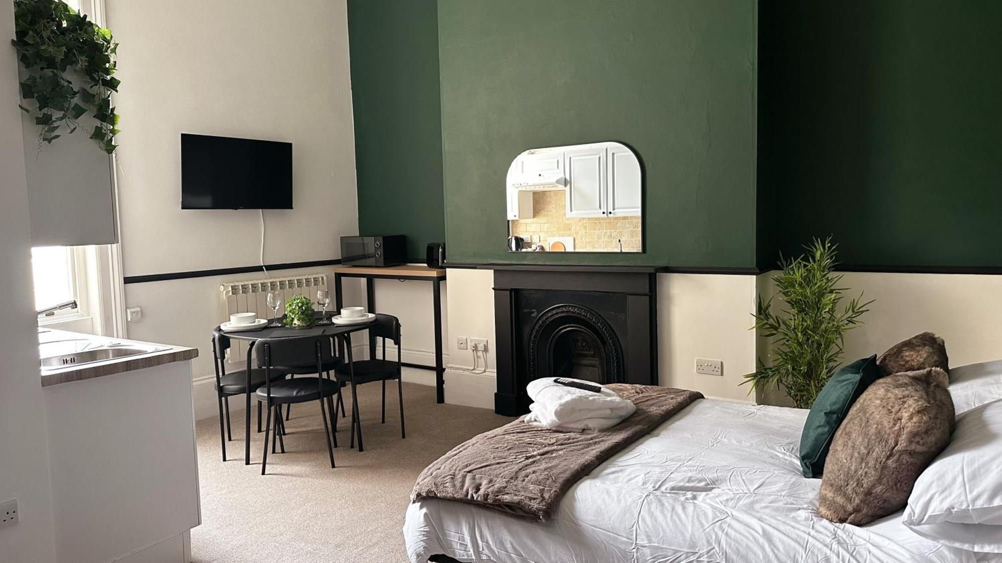- The Emerald Apartment Cheltenham