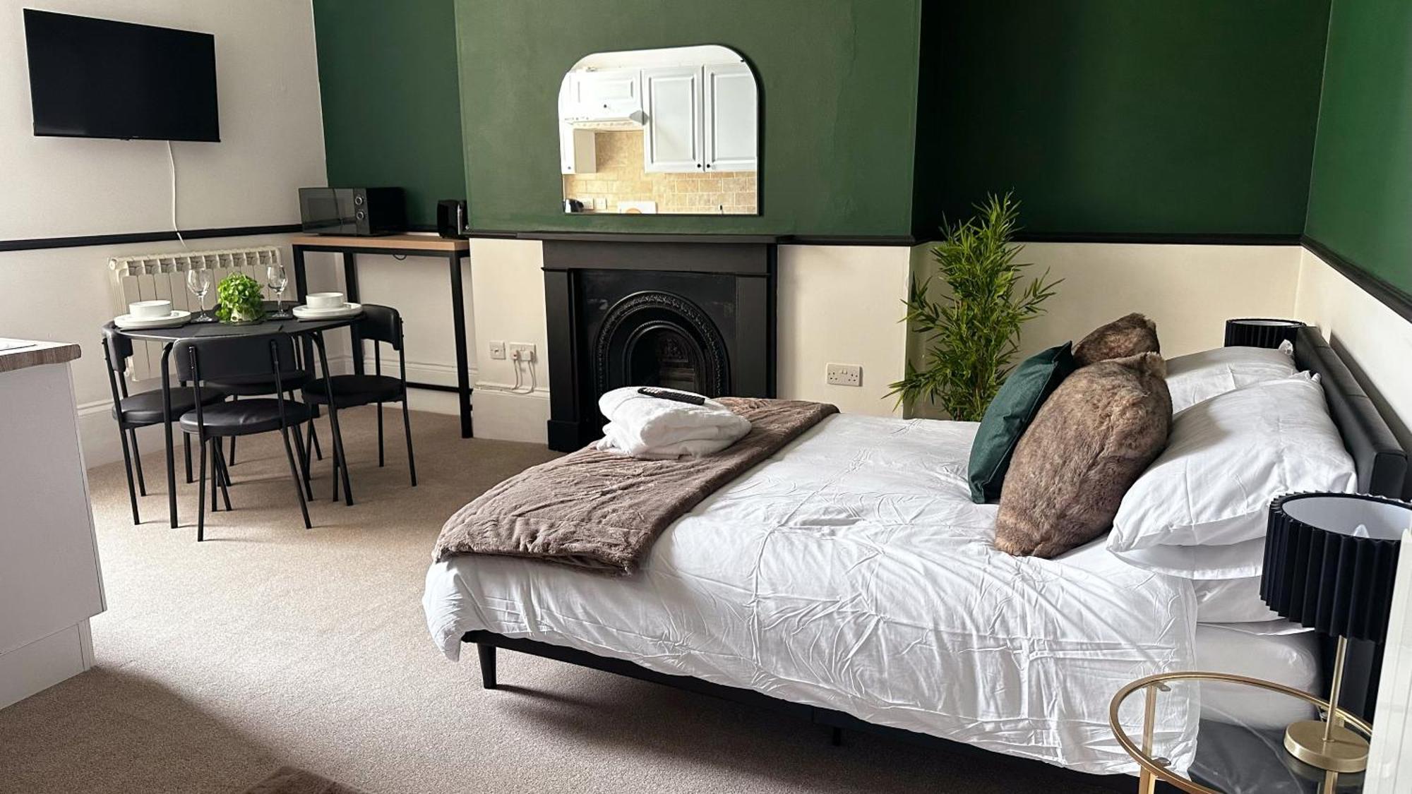 Apartment - The Emerald *