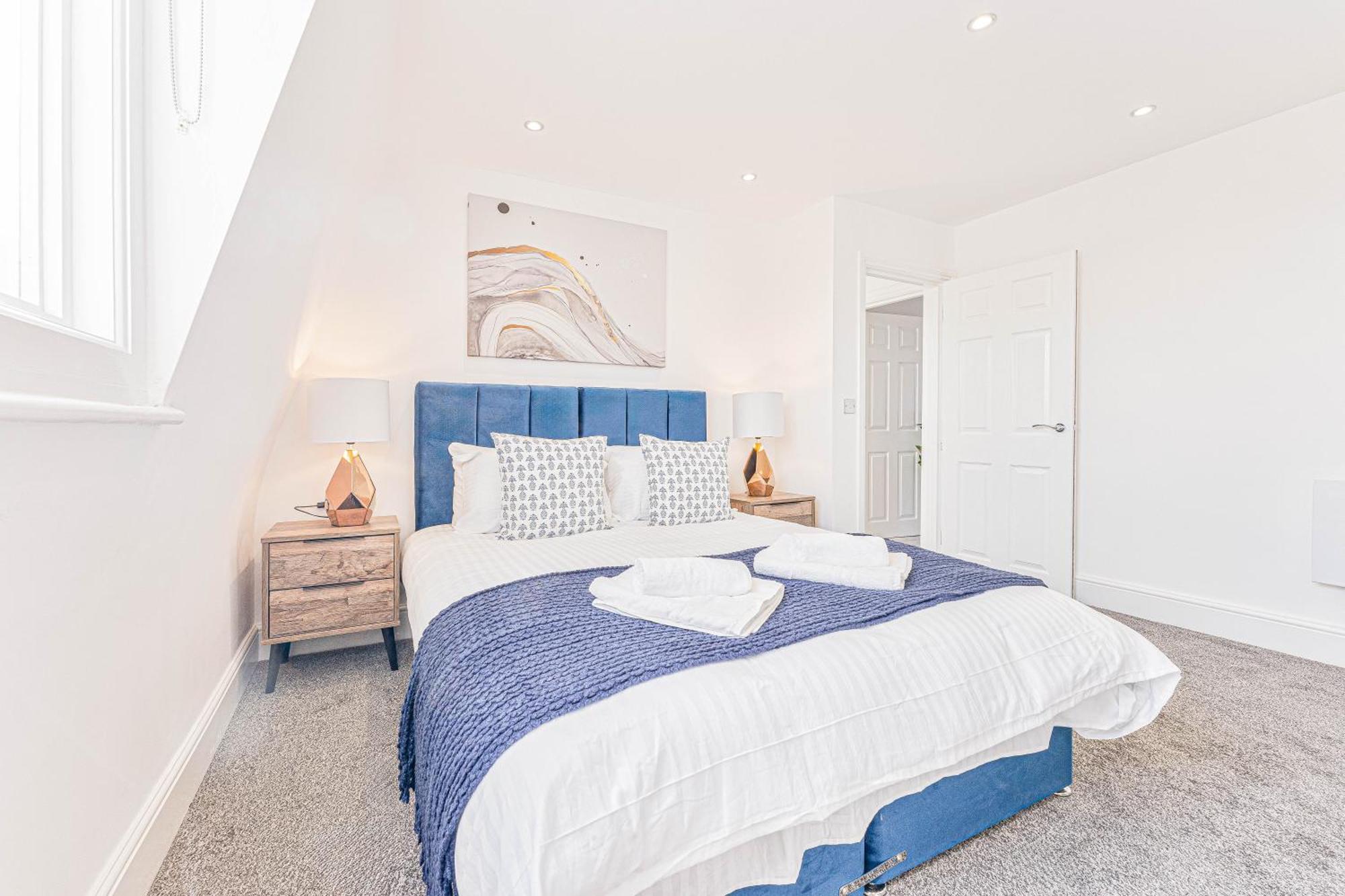 The By Guestz Apartment Cheltenham